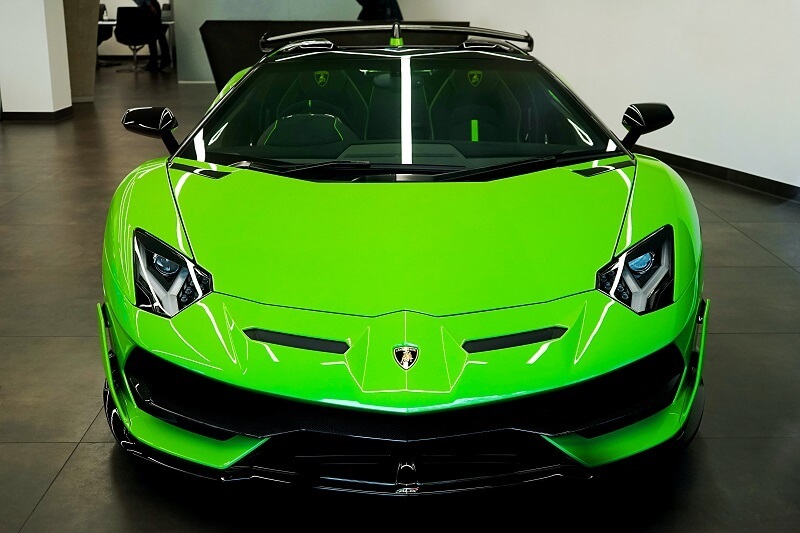 Green-Lamborghini